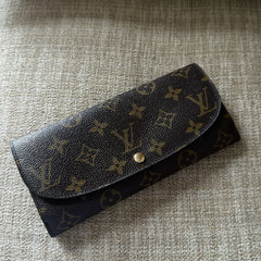 louise vitton wallet