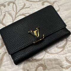 Louis Vuitton Women’s Black Wallet Pink Interior LV Logo Multiple Card Slots