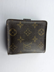 Louis Vuitton LV Monogram Snap Wallet