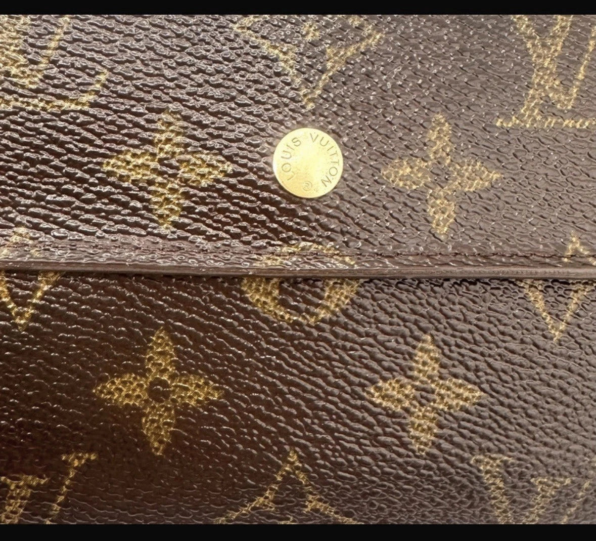 Louis Vuitton Monogram International Wallet